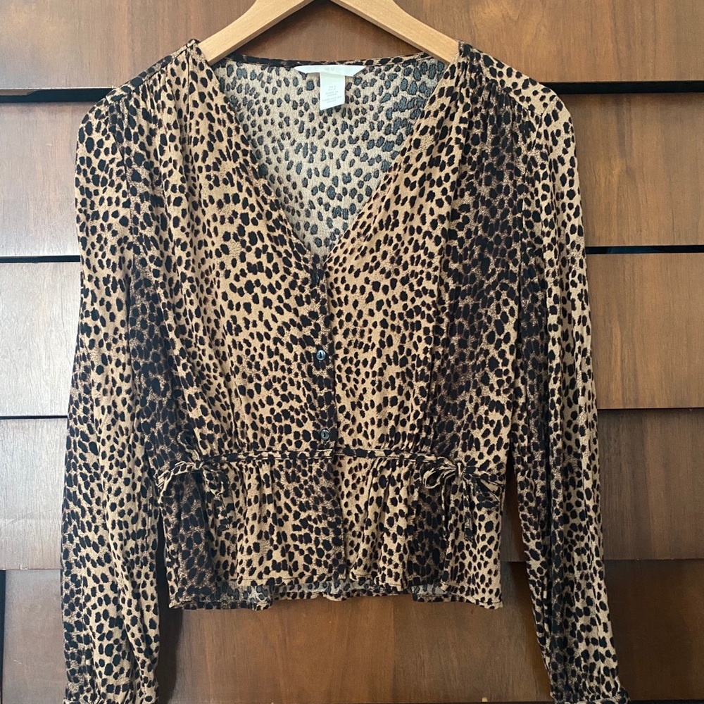 H&M Leopard Tie-Waist Blouse